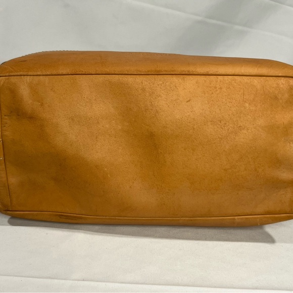 Authentic Vintage Coach Tan Signature inner pocket, Fabric & Leather Hobo Bag - Picture 13 of 13